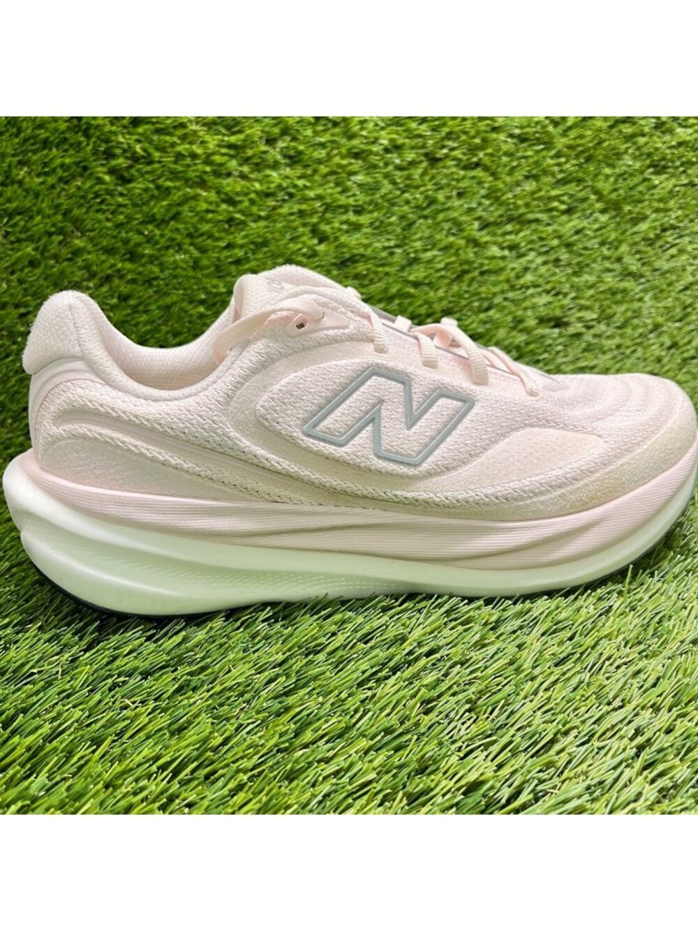 New Balance 1080v15 Womens Size 8.5 Pink White Athletic Running Shoes Sneakers